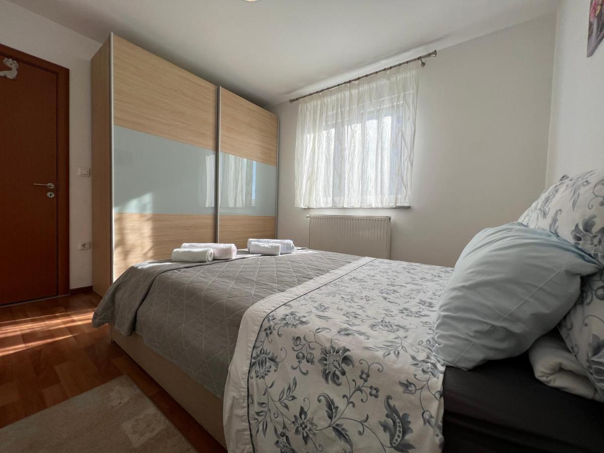 Apartman Ruza Apartment Pula Exterior photo